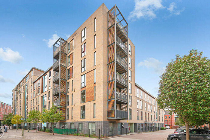 1 Bedroom Flat For Sale In Tanner Close, Colindale, London, NW9