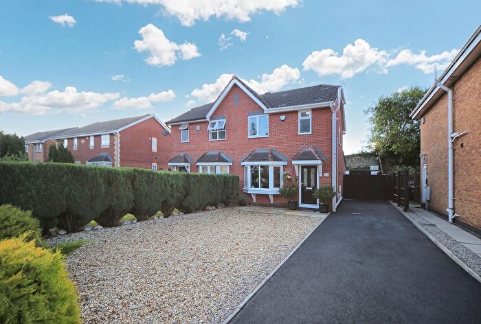 3 Bedroom Semi-Detached House For Sale In Redbrook Road, Ince, WN3