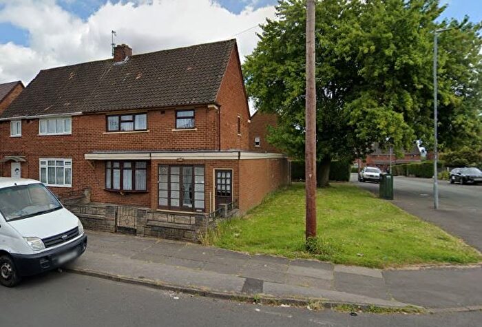 3 Bedroom Property To Rent In Well Lane, Walsall, WS3