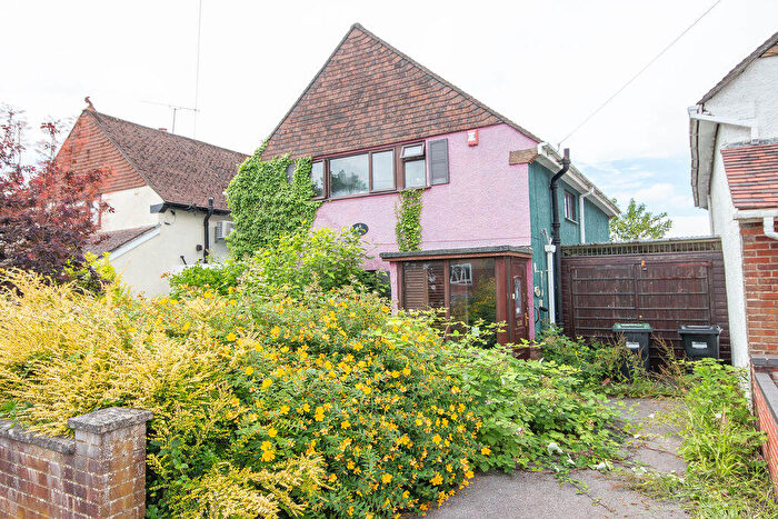 3 Bedroom Detached House For Sale In Rushington Lane, Totton *Major Refurbishment Needed*, SO40