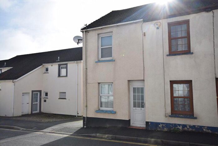 2 Bedroom House To Rent In Meddon Street, Bideford, Devon, EX39