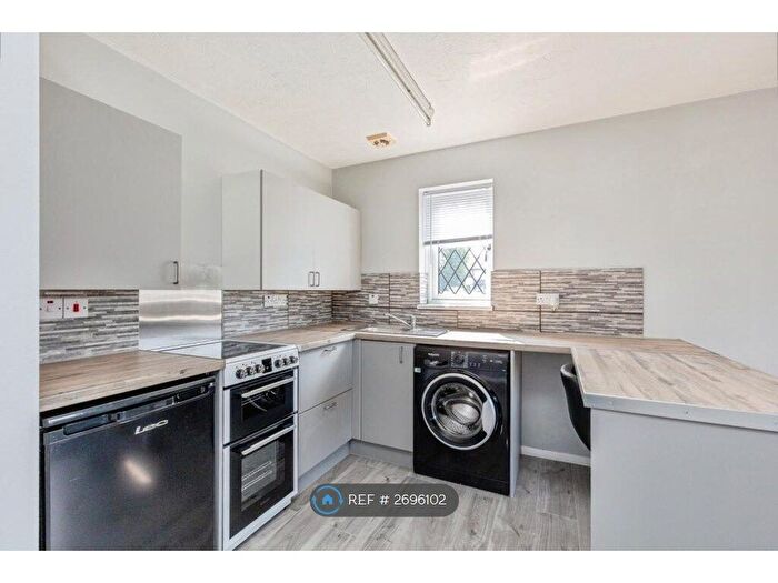 Studio To Rent In Campion Close, Weston-Super-Mare, BS22