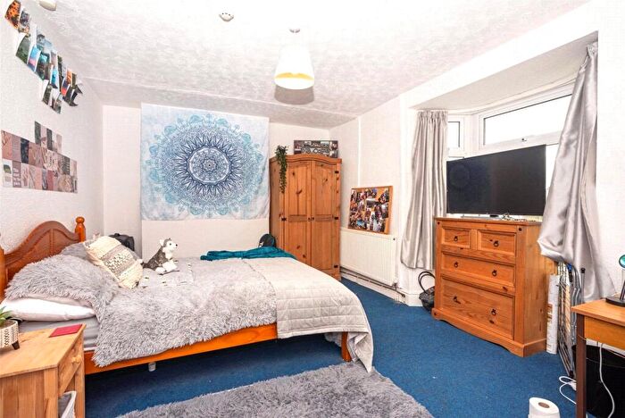 3 Bedroom End Of Terrace House To Rent In Caellepa, Bangor, Gwynedd, LL57