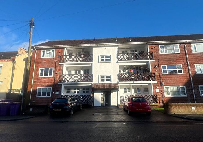 2 Bedroom Flat For Sale In Flat, Holland Street, Liverpool, Merseyside, L7