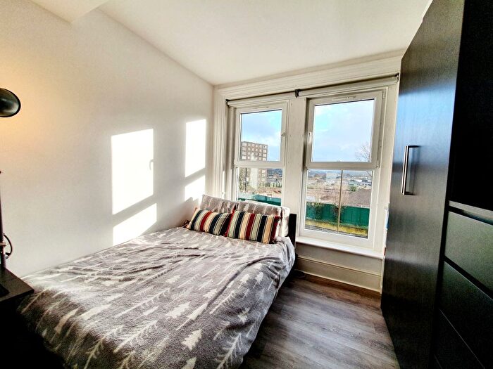 Studio To Rent In Cleveley Close, Charlton Woolwich, SE7