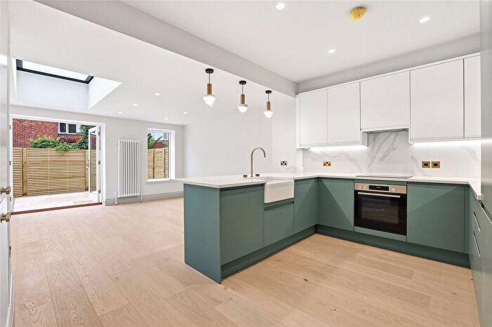 3 Bedroom Terraced House To Rent In Merrow Street, London, SE17