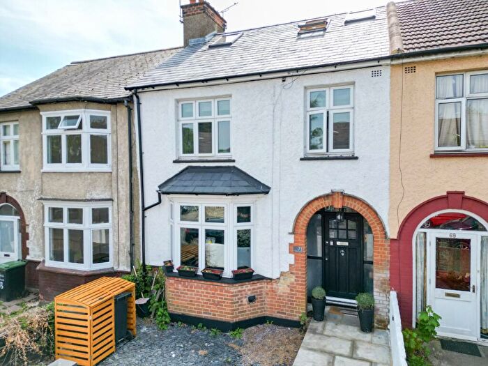 4 Bedroom Terraced House For Sale In Parrock Avenue, Gravesend, DA12