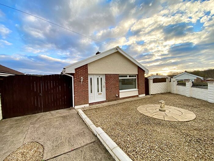 2 Bedroom Detached Bungalow For Sale In Kingrosia Park, Clydach, Swansea, City And County Of Swansea., SA6