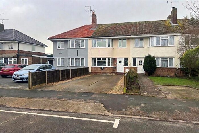 3 Bedroom Property For Sale In Ardingly Drive, Goring-By-Sea, Worthing, BN12