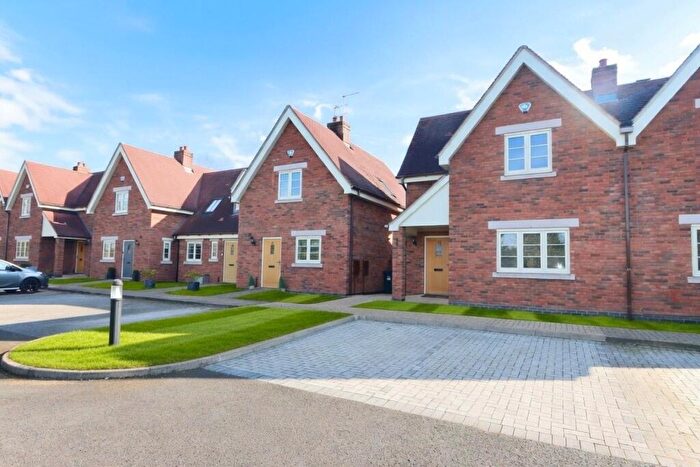 3 Bedroom Semi Detached House For Sale In St Cassians Way, Chaddesley Corbett, Kidderminster, DY10