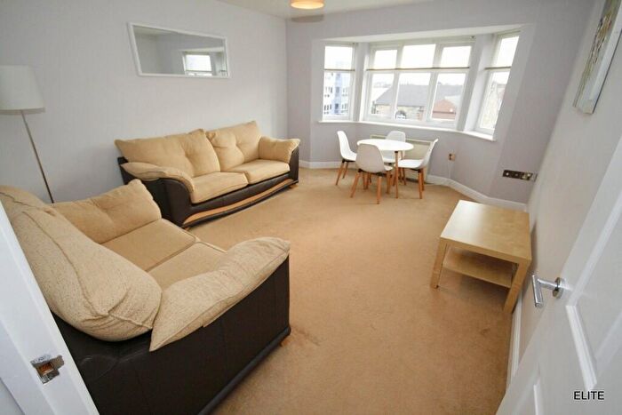 2 Bedroom Apartment To Rent In New Durham Courtyard, Gilesgate, DH1
