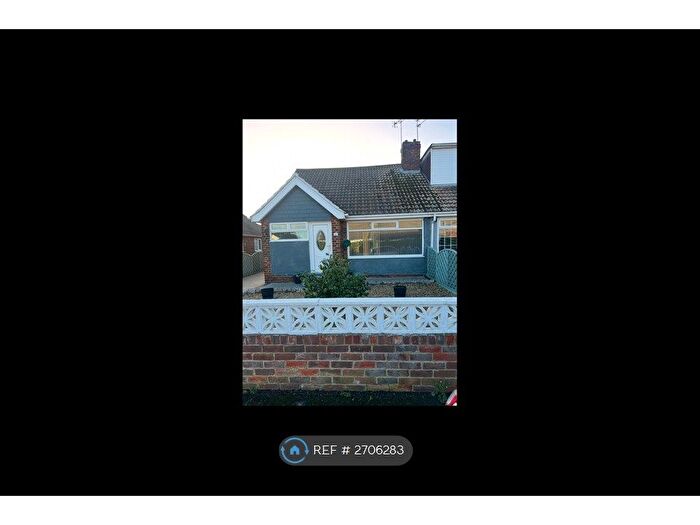 3 Bedroom Bungalow To Rent In Cedar Road, Middlesborough, TS7