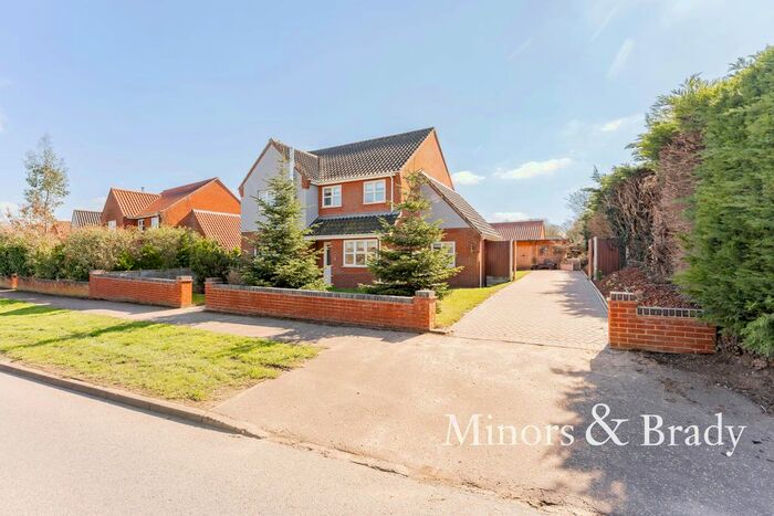 4 Bedroom Detached House For Sale In The Street, Hockering, Dereham, NR20