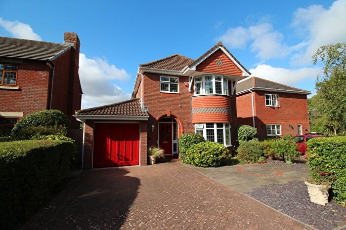 3 Bedroom Detached House For Sale In Fitzharding Road, Pill, Bristol, BS20