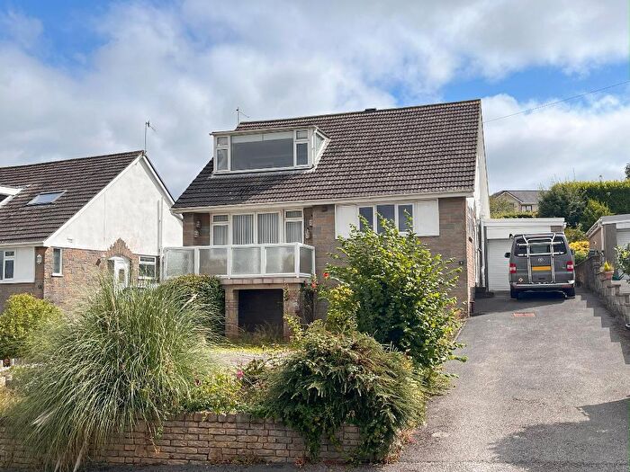 2 Bedroom Detached Bungalow For Sale In Greenacre Road, Hest Bank, Lancaster, LA2