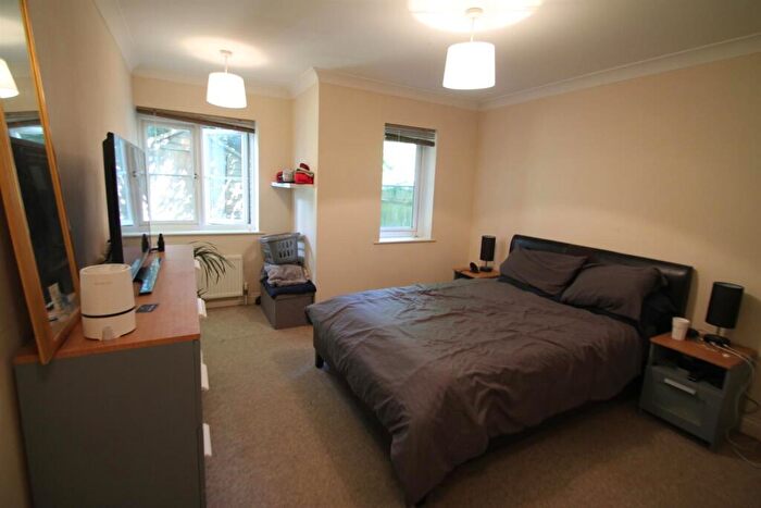 2 Bedroom Apartment To Rent In Jasmine Court, Maidstone, ME16