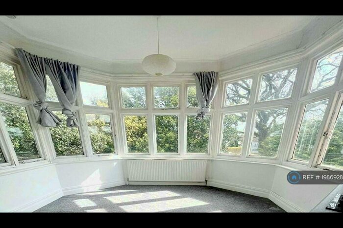 1 Bedroom Flat To Rent In Queens Park Gardens, Bournemouth, BH8