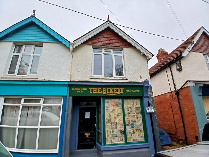 1 Bedroom Flat To Rent In School Green Road, Freshwater, PO40