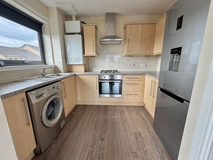 2 Bedroom Flat To Rent In Panmure Gate, Glasgow, G20