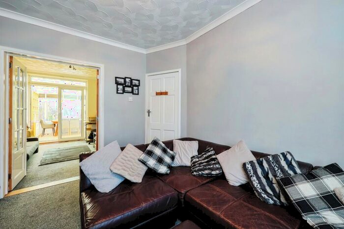 3 Bedroom Terraced House For Sale In Locarno Road, Portsmouth, PO3