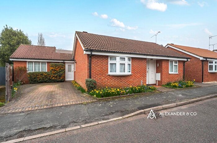 3 Bedroom Bungalow For Sale In Courthouse Close, Winslow, Buckingham, MK18