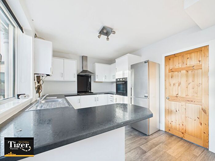 2 Bedroom Terraced House To Rent In Ivy Avenue, Blackpool, FY4