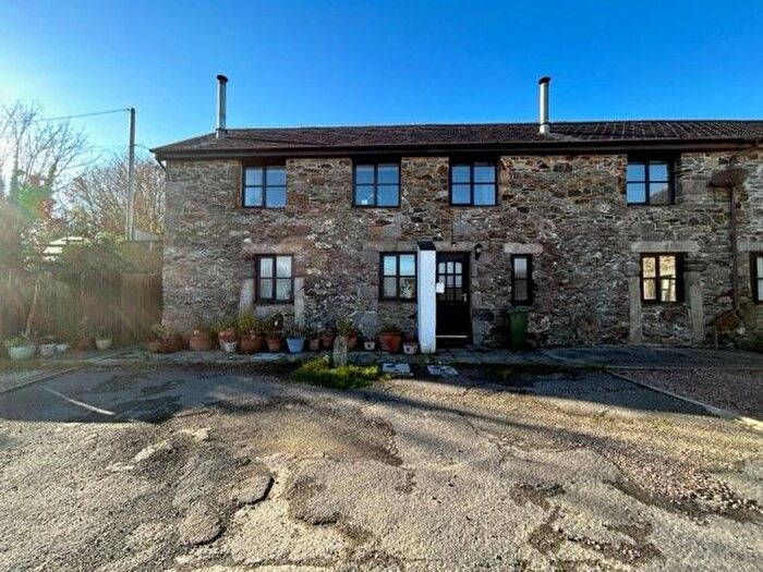3 Bedroom Property To Rent In The Barns, Newquay, TR8