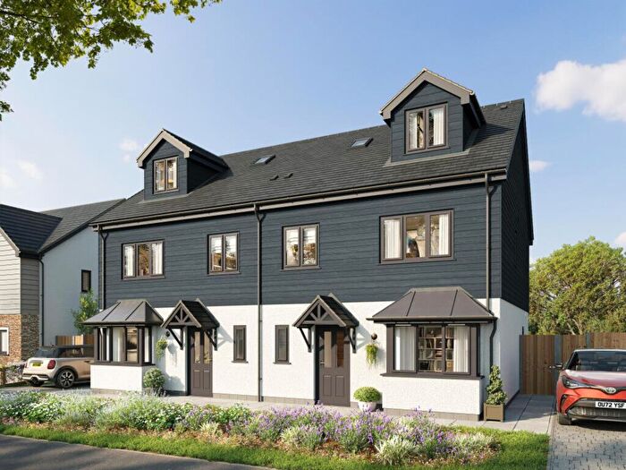 4 Bedroom Semi-Detached House For Sale In Saundersfoot, SA69