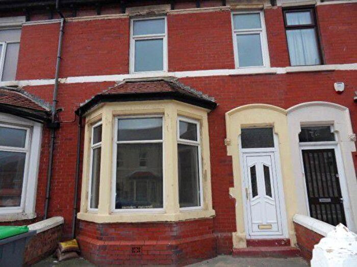 5 Bedroom Terraced House For Sale In Holmfield Road, Blackpool, Lancashire, FY2