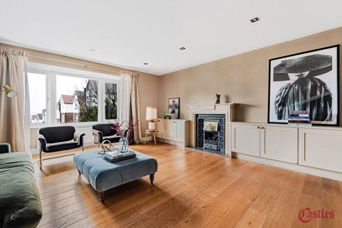 4 Bedroom Property To Rent In Montenotte Road, Crouch End, N8