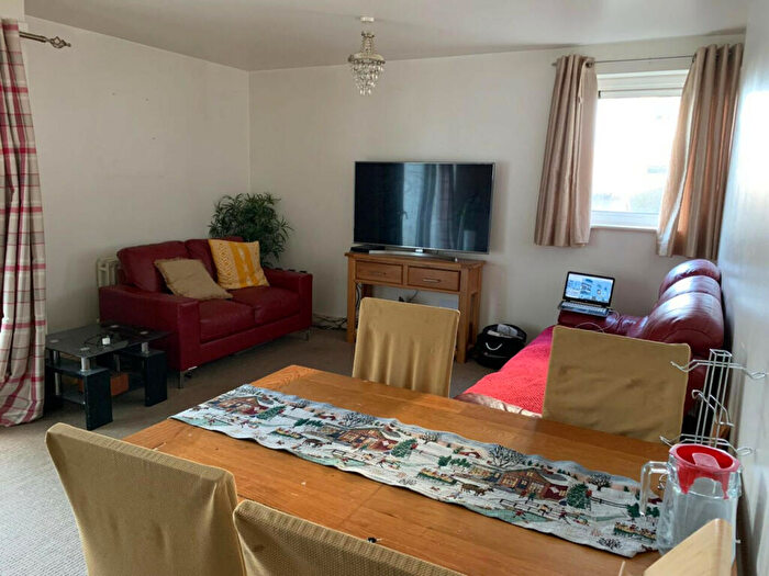 2 Bedroom Apartment To Rent In Erebus Drive, Thamesmead, London, SE28