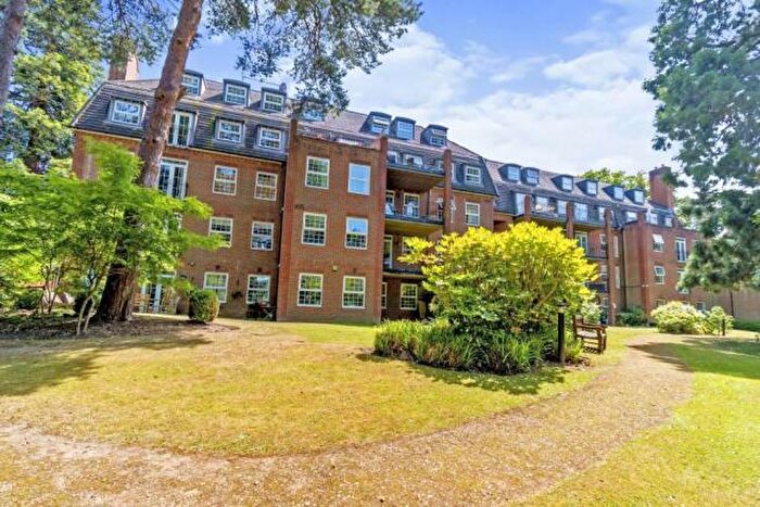 2 Bedroom Apartment To Rent In Newitt Place, Southampton, SO16