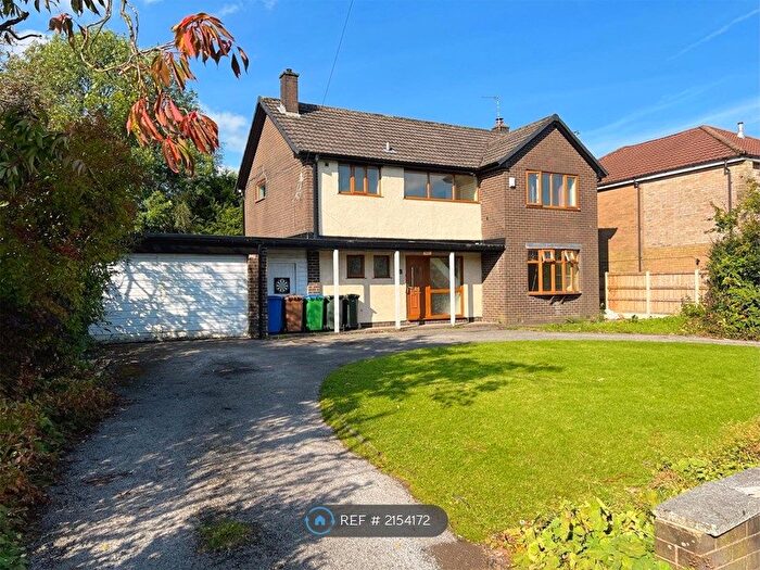 4 Bedroom Detached House To Rent In Bamford Way, Rochdale, OL11