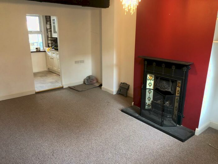 2 Bedroom House To Rent In Baydons Lane, SN15