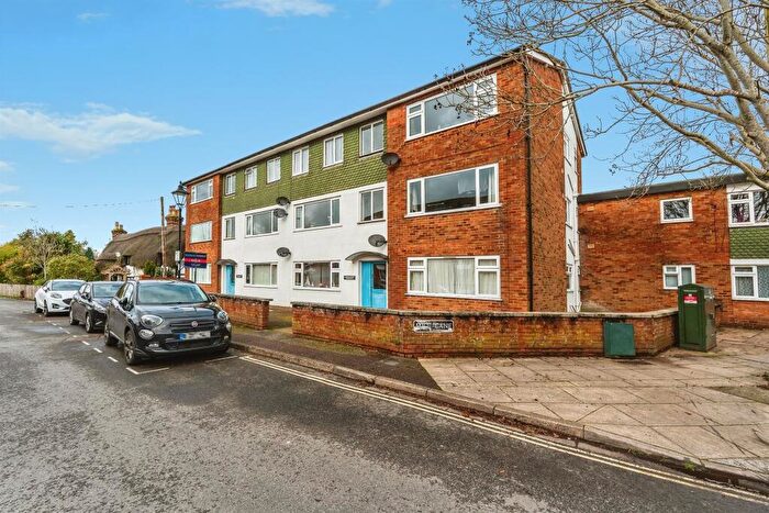 1 Bedroom Apartment For Sale In Mill Lane, Romsey, SO51