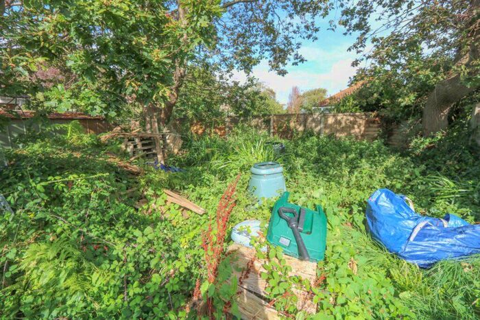 4 Bedroom Detached House For Sale In St Hermans Road, Hayling Island, PO11