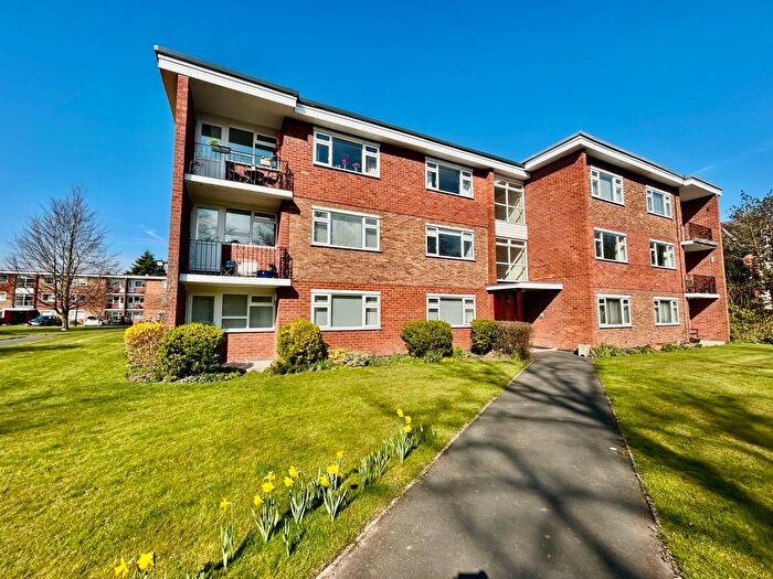 2 Bedroom Property To Rent In Beverley Road, Leamington Spa, CV32