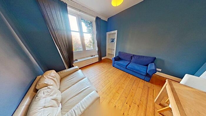 2 Bedroom Flat To Rent In Eyre Place, Edinburgh, EH3