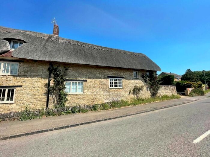 3 Bedroom Semi-Detached House To Rent In High Street, Sherington, MK16