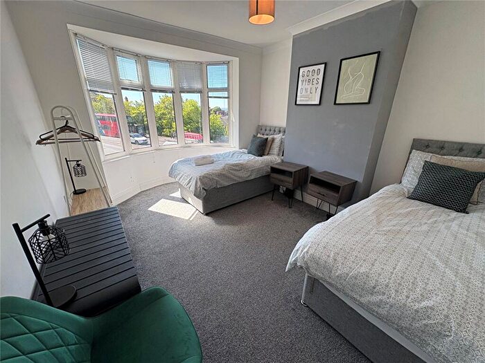 2 Bedroom Apartment To Rent In Carr Hill, Gateshead, NE9