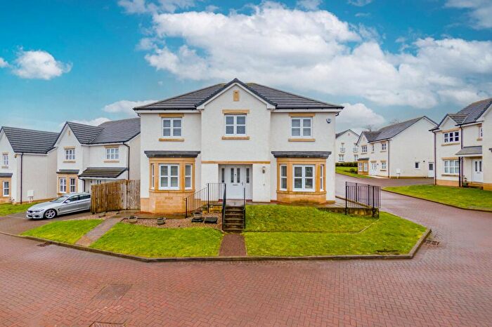 5 Bedroom Detached House For Sale In Springfauld Way, Barrhead, Glasgow, East Renfrewshire, G78