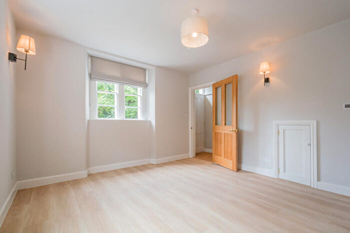 2 Bedroom Detached House To Rent In Bathwick Hill, Bath, BA2