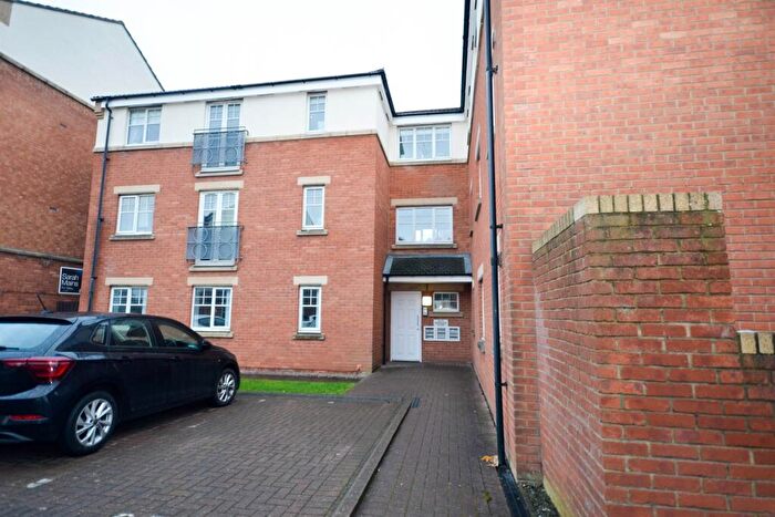 2 Bedroom Apartment To Rent In Redgrave Close, Gateshead, NE8