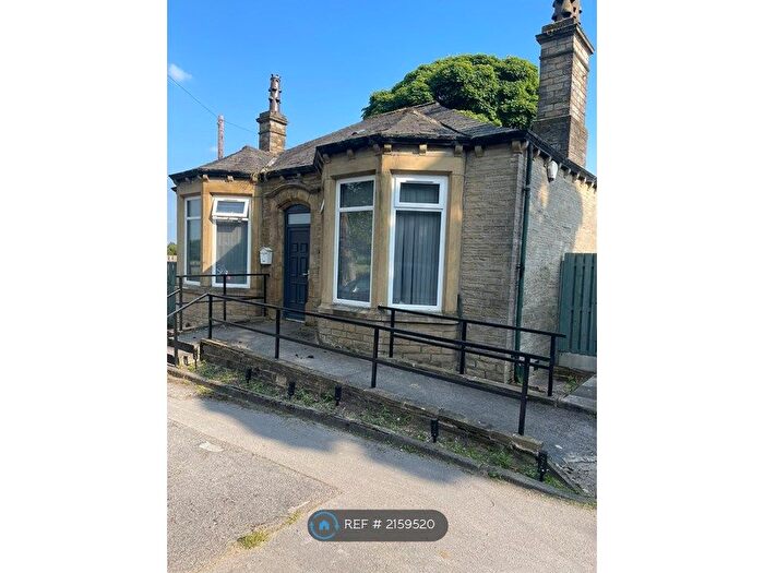 2 Bedroom Bungalow To Rent In Thornbury House, Bradford, BD3