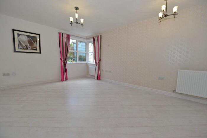 2 Bedroom Flat To Rent In Coxford Road, Southampton, SO16
