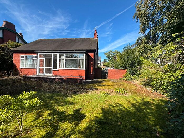 3 Bedroom Detached Bungalow For Sale In Compstall Road, Romiley, SK6