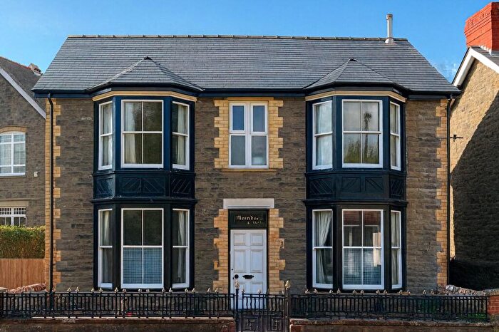6 Bedroom Detached House For Sale In Park Road, Builth Wells, Powys, LD2