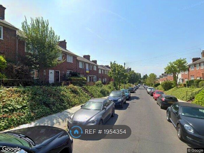 4 Bedroom Terraced House To Rent In Nimrod Road, London, SW16