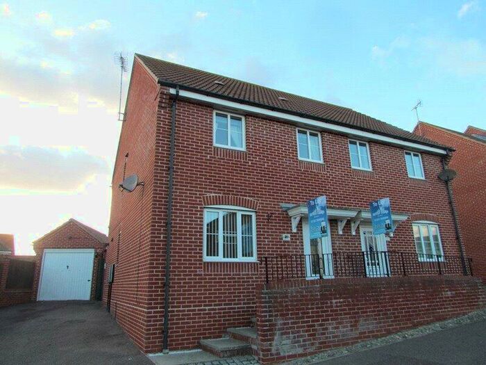 3 Bedroom Semi-Detached House To Rent In Warham Road, Harwich, Essex, CO12