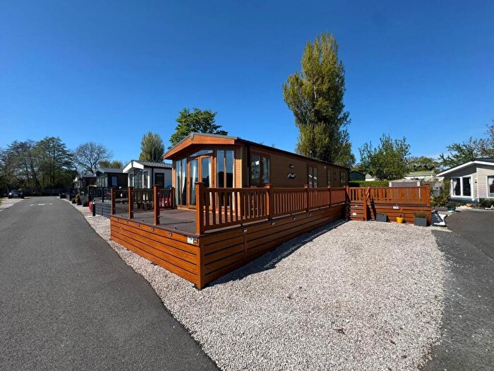 2 Bedroom Caravan For Sale In Primrose Bank Holiday Park, Singleton Road, Preston, PR4